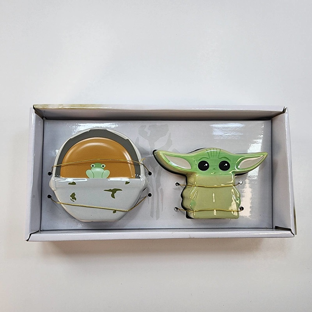 Disney Star Wars The Child and Pram Salt and Pepper Shakers
